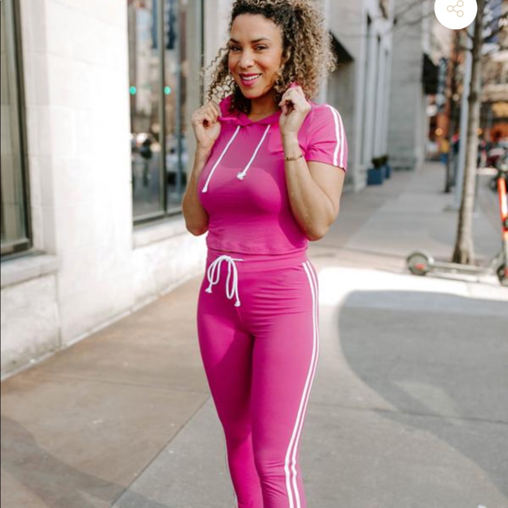 Kittenish Kennedy Pink Sporty Set size medium